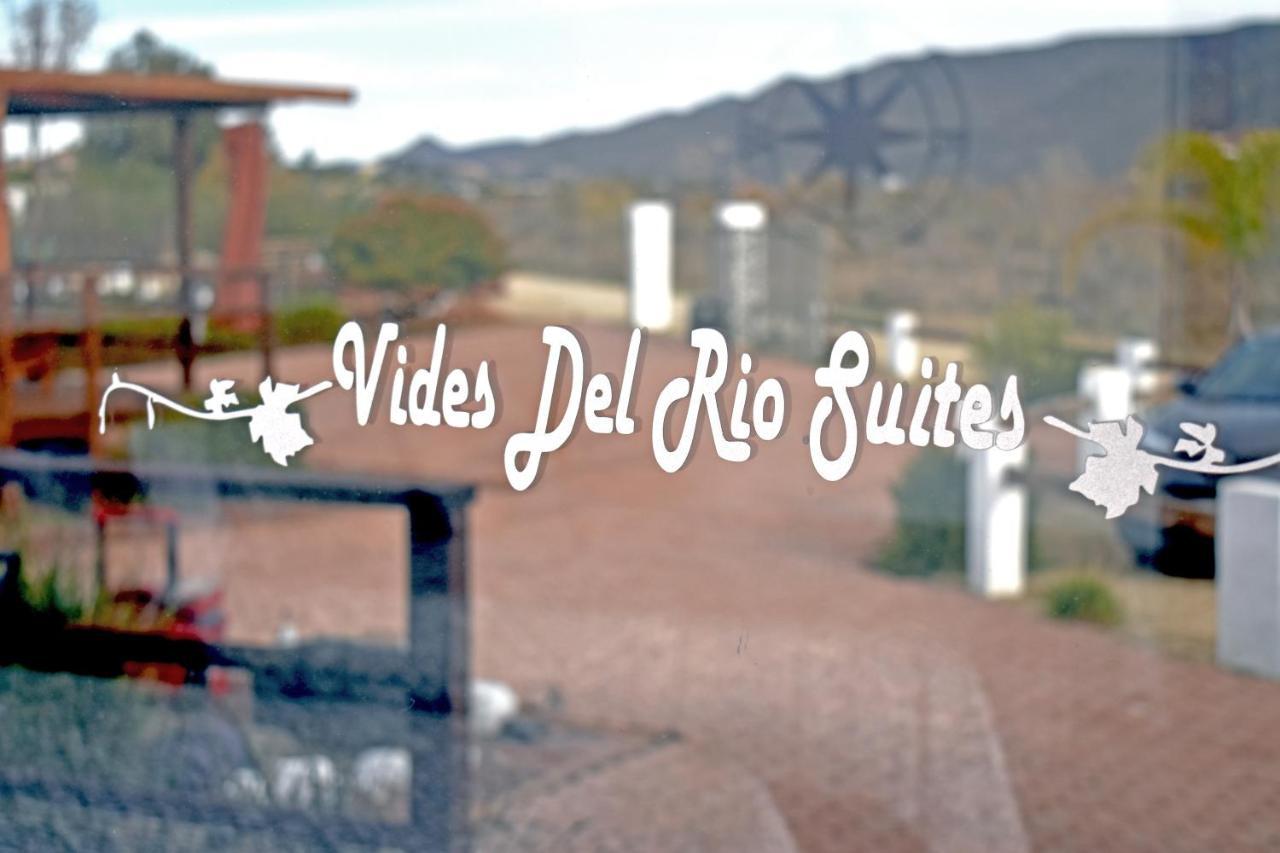 Vides Del Rio Suites บาเย เด กัวลาลูเป ภายนอก รูปภาพ